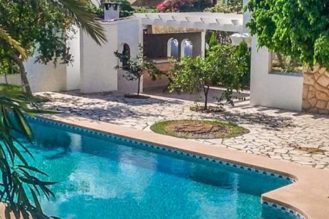 Villa pārdošanā Alfaz del Pi, Alicante, Spānijā 5 istabas, 400 m2 Nr. 44061 - attēls 4