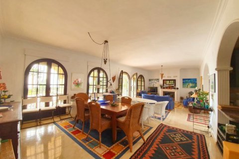 Villa pārdošanā El Campello, Alicante, Spānijā 4 istabas, 250 m2 Nr. 41687 - attēls 10