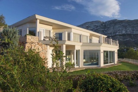 Villa pārdošanā Denia, Alicante, Spānijā 4 istabas, 600 m2 Nr. 41743 - attēls 3