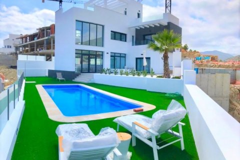 Villa pārdošanā Finestrat, Alicante, Spānijā 5 istabas, 300 m2 Nr. 44997 - attēls 2