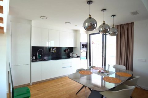 Villa pārdošanā Finestrat, Alicante, Spānijā 4 istabas, 300 m2 Nr. 41480 - attēls 9