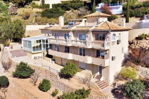 Villa pārdošanā Altea, Alicante, Spānijā 4 istabas, 500 m2 Nr. 42541 - attēls 1