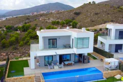 Villa pārdošanā Finestrat, Alicante, Spānijā 4 istabas, 300 m2 Nr. 41480 - attēls 2