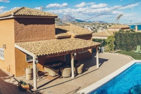 Villa pārdošanā El Campello, Alicante, Spānijā 3 istabas, 270 m2 Nr. 44028 - attēls 9