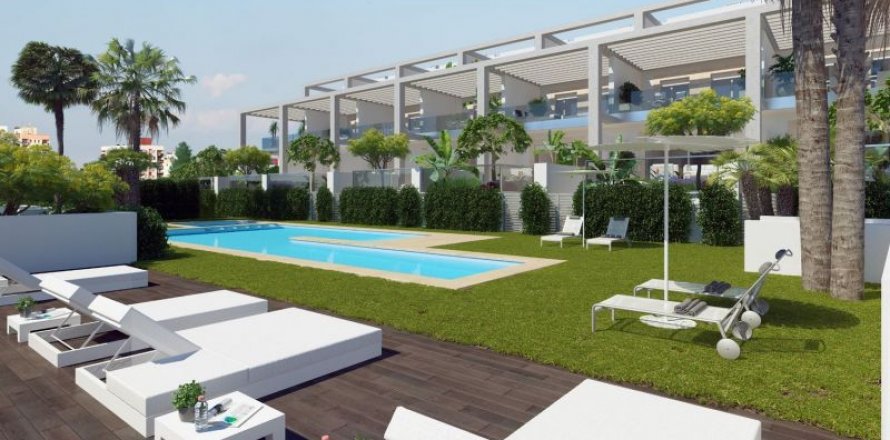 Rindu māja Alicante, Spānijā 4 istabas, 370 m2 Nr. 44584
