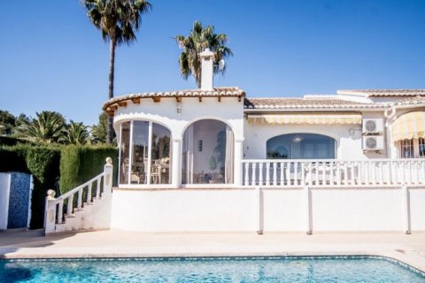 Villa pārdošanā Calpe, Alicante, Spānijā 4 istabas, 307 m2 Nr. 42131 - attēls 2