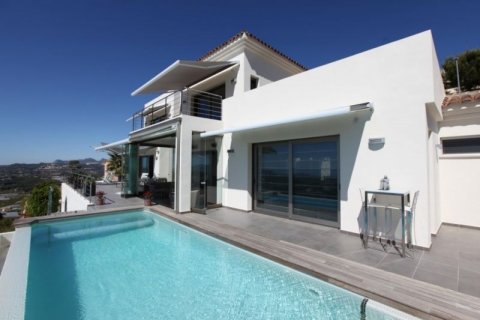 Villa pārdošanā Altea, Alicante, Spānijā 3 istabas, 500 m2 Nr. 44956 - attēls 1