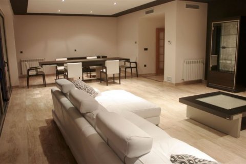 Villa pārdošanā Benidorm, Alicante, Spānijā 5.94 m2 Nr. 42595 - attēls 10