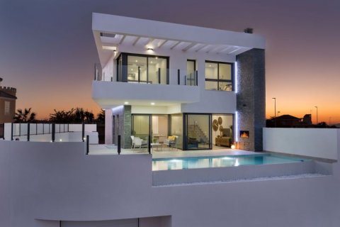 Villa pārdošanā Rojales, Alicante, Spānijā 3 istabas, 443 m2 Nr. 44593 - attēls 7