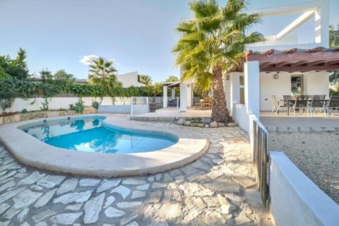 Villa pārdošanā Calpe, Alicante, Spānijā 5 istabas, 260 m2 Nr. 43834 - attēls 3