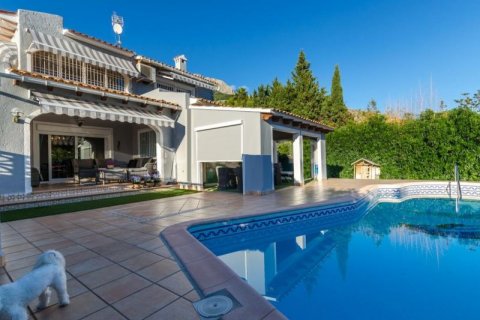 Villa pārdošanā Altea, Alicante, Spānijā 3 istabas, 387 m2 Nr. 42988 - attēls 1