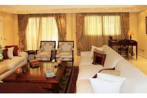 Villa pārdošanā Alicante, Spānijā 6 istabas,  Nr. 44438 - attēls 8