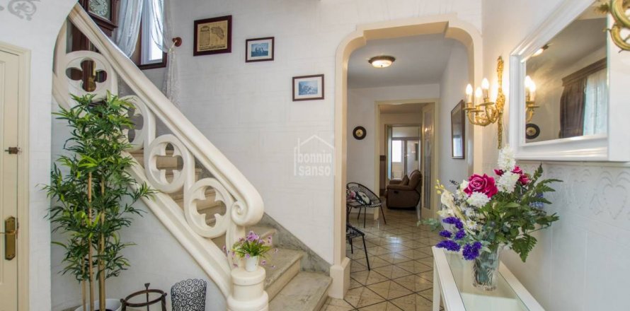 Rindu māja Alaior, Menorca, Spānijā 5 istabas, 277 m2 Nr. 23949