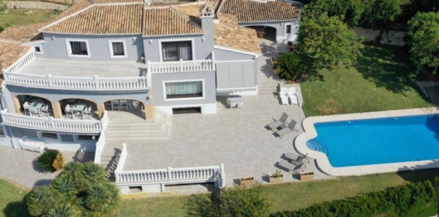 Villa Javea, Alicante, Spānijā 8 istabas, 600 m2 Nr. 42189