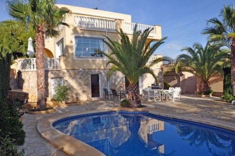 Villa pārdošanā Alfaz del Pi, Alicante, Spānijā 15 istabas, 1.29 m2 Nr. 43878 - attēls 1