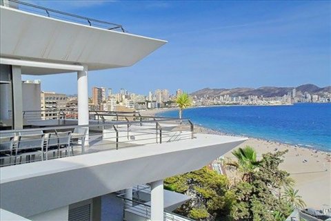 Rindu māja pārdošanā Benidorm, Alicante, Spānijā 3 istabas, 400 m2 Nr. 46019 - attēls 1