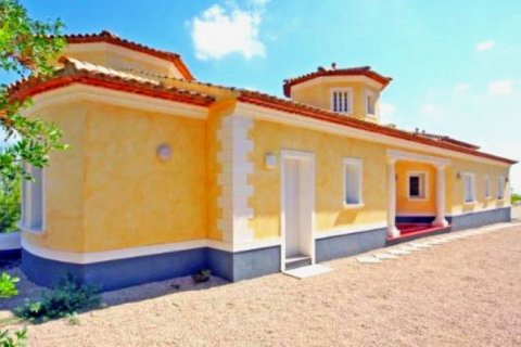 Villa pārdošanā Calpe, Alicante, Spānijā 3 istabas, 650 m2 Nr. 45336 - attēls 4