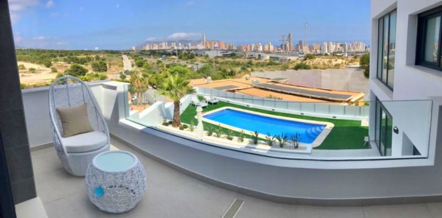 Villa Finestrat, Alicante, Spānijā 3 istabas, 210 m2 Nr. 45013