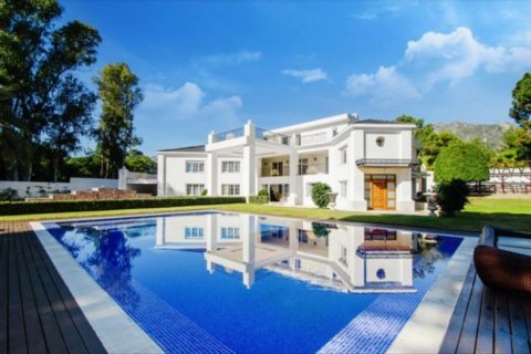 Villa pārdošanā Marbella, Malaga, Spānijā 6 istabas,  Nr. 45519 - attēls 1