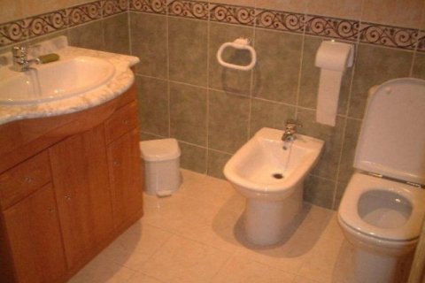 Rindu māja pārdošanā Calpe, Alicante, Spānijā 4 istabas,  Nr. 45587 - attēls 7