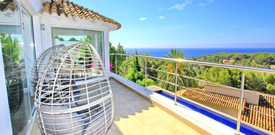 Villa Benissa, Alicante, Spānijā 5 istabas, 300 m2 Nr. 43999