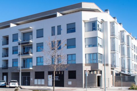 Tavira Alovera, Guadalajara, Spānijā Nr. 48010 - attēls 1