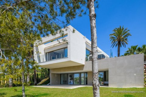 Villa pārdošanā Orihuela, Alicante, Spānijā 3 istabas, 145 m2 Nr. 49337 - attēls 2