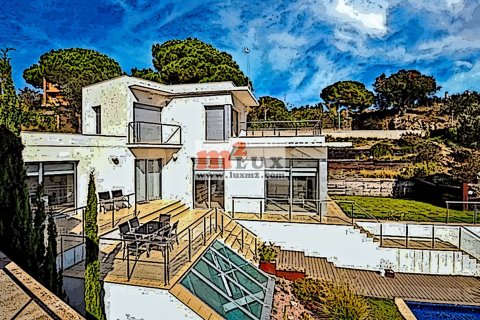 Villa pārdošanā Lloret de Mar, Girona, Spānijā 4 istabas, 453 m2 Nr. 47768 - attēls 1