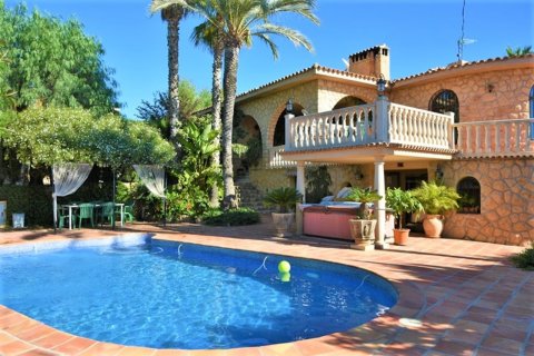 Villa pārdošanā La Nucia, Alicante, Spānijā 6 istabas, 450 m2 Nr. 50310 - attēls 7