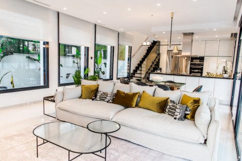 Villa pārdošanā Finestrat, Alicante, Spānijā 3 istabas, 436 m2 Nr. 50736 - attēls 8
