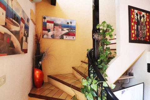 Māja pārdošanā Finestrat, Alicante, Spānijā 4 istabas, 5000 m2 Nr. 50705 - attēls 22