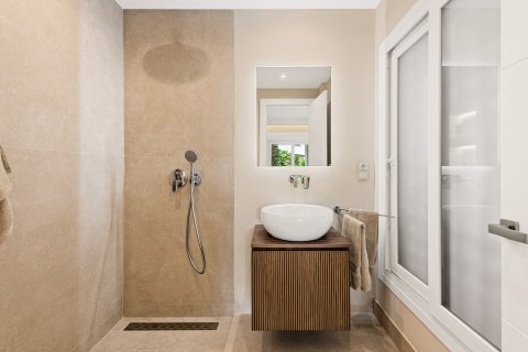 Dzīvoklis pārdošanā Estepona, Malaga, Spānijā 4 istabas, 137 m2 Nr. 53527 - attēls 2