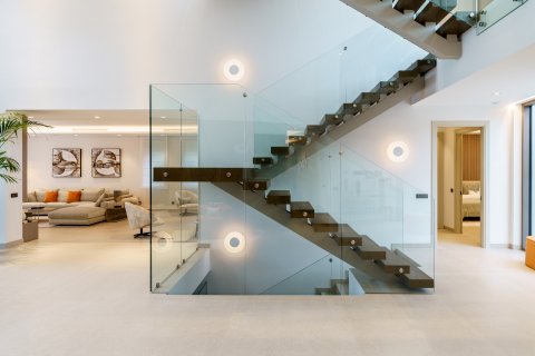 Villa pārdošanā La Perla-Torremuelle, Malaga, Spānijā 6 istabas, 1400 m2 Nr. 53422 - attēls 14