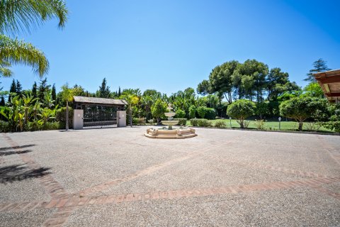 Villa pārdošanā Cancelada, Malaga, Spānijā 9 istabas, 728 m2 Nr. 53535 - attēls 26