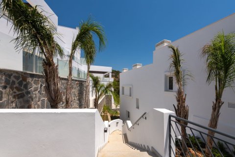 Dvīņu māja pārdošanā Marbella, Malaga, Spānijā 3 istabas, 177 m2 Nr. 53444 - attēls 11