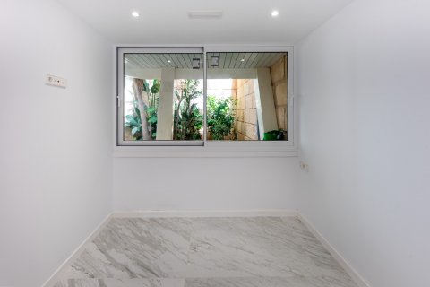 Dzīvoklis pārdošanā Portals Nous, Mallorca, Spānijā 2 istabas, 70 m2 Nr. 47385 - attēls 7