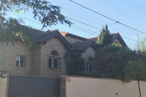 Villa pārdošanā La Canada, Valencia, Spānijā 6 istabas, 326 m2 Nr. 53923 - attēls 2