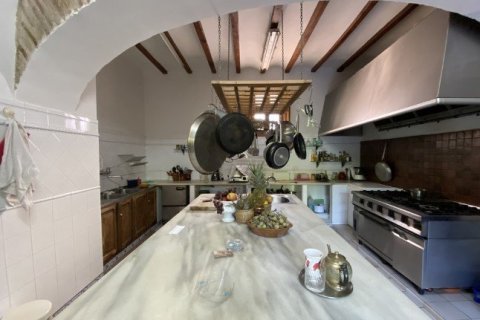 Māja pārdošanā Gandia, Valencia, Spānijā 4 istabas, 500 m2 Nr. 53927 - attēls 11