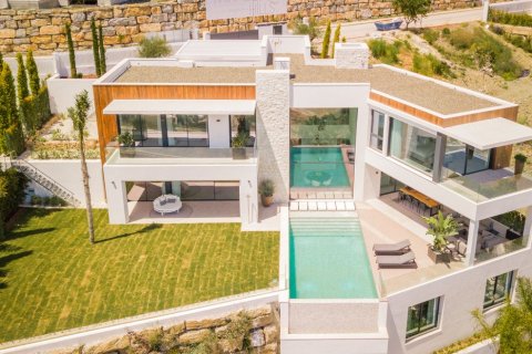 Villa pārdošanā Benahavis, Malaga, Spānijā 6 istabas, 672 m2 Nr. 55366 - attēls 2