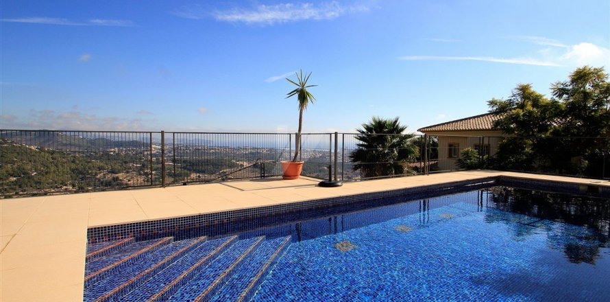 Villa Calpe, Alicante, Spānijā 3 istabas, 179 m2 Nr. 54460