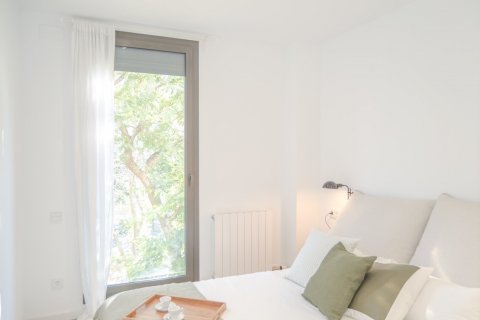 Dzīvoklis pārdošanā Barcelona, Spānijā 3 istabas, 84 m2 Nr. 57351 - attēls 7