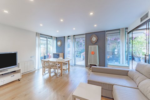 Dzīvoklis pārdošanā Barcelona, Spānijā 3 istabas, 102 m2 Nr. 56921 - attēls 4