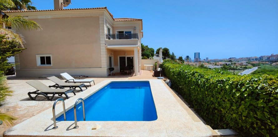 Villa Calpe, Alicante, Spānijā 3 istabas, 166 m2 Nr. 59321