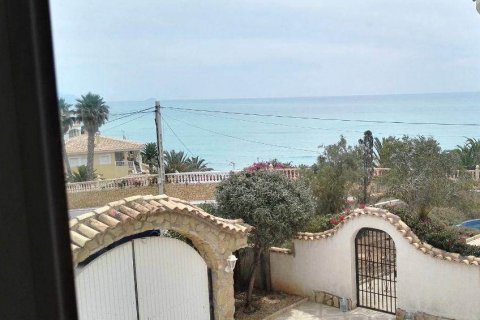 Villa pārdošanā El Campello, Alicante, Spānijā 5 istabas, 242 m2 Nr. 58844 - attēls 4