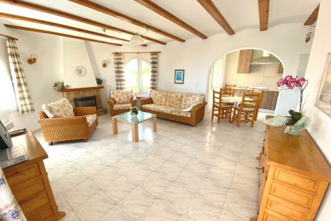 Villa pārdošanā Calpe, Alicante, Spānijā 6 istabas, 240 m2 Nr. 59805 - attēls 8