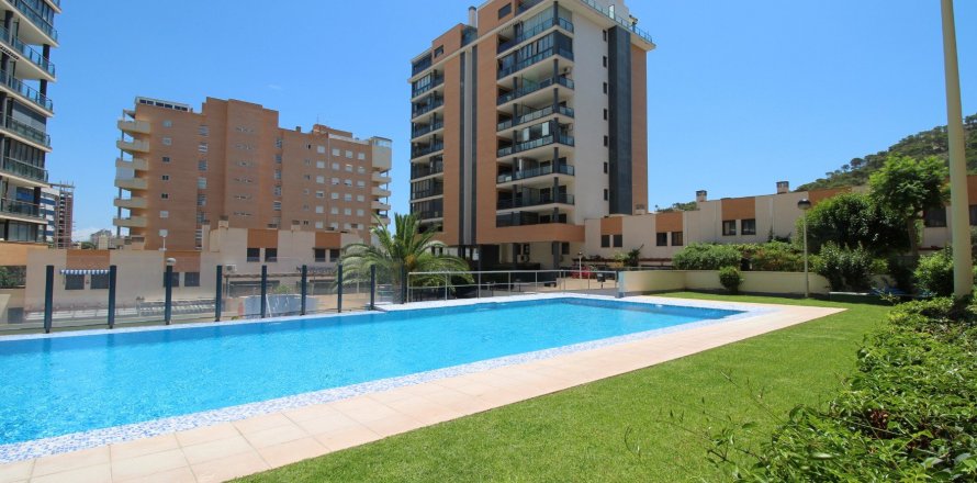 Rindu māja Villajoyosa, Alicante, Spānijā 3 istabas, 140 m2 Nr. 58429