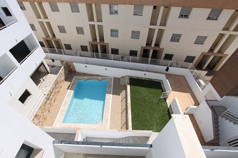 Rindu māja pārdošanā Guardamar del Segura, Alicante, Spānijā 3 istabas, 115 m2 Nr. 58464 - attēls 7