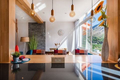 Dvīņu māja pārdošanā Mogan, Gran Canaria, Spānijā 2 istabas, 112 m2 Nr. 57757 - attēls 6