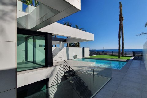 Villa pārdošanā San Juan, Alicante, Spānijā 4 istabas, 450 m2 Nr. 57994 - attēls 2