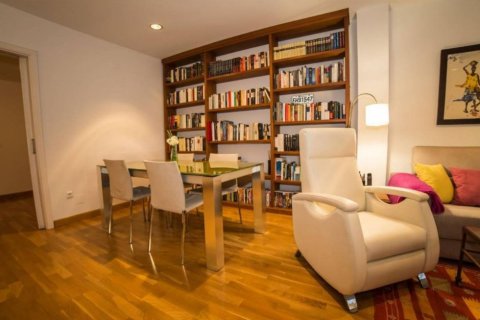 Dzīvoklis pārdošanā Alicante, Spānijā 3 istabas, 130 m2 Nr. 58277 - attēls 2